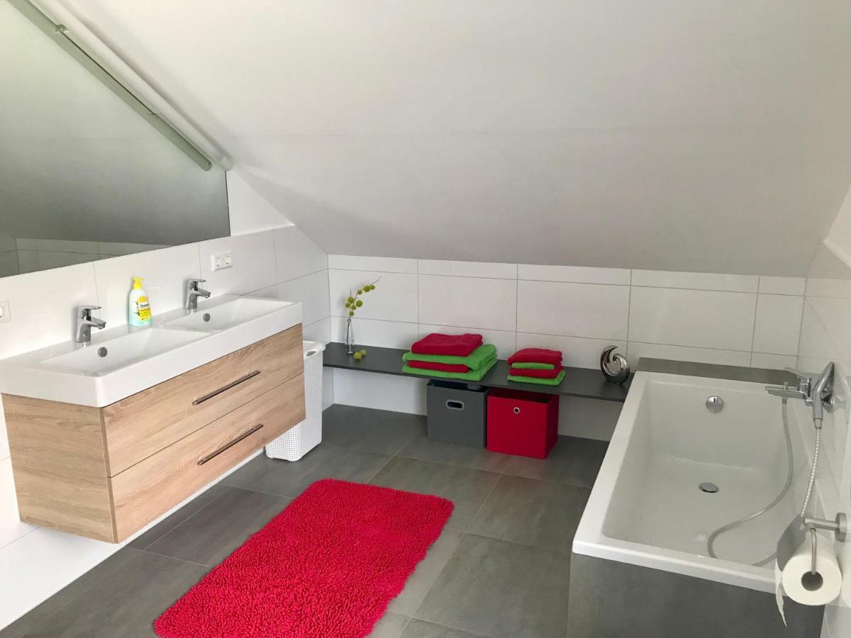 Haus Mozartstrasse Apartman Mutlangen Kültér fotó