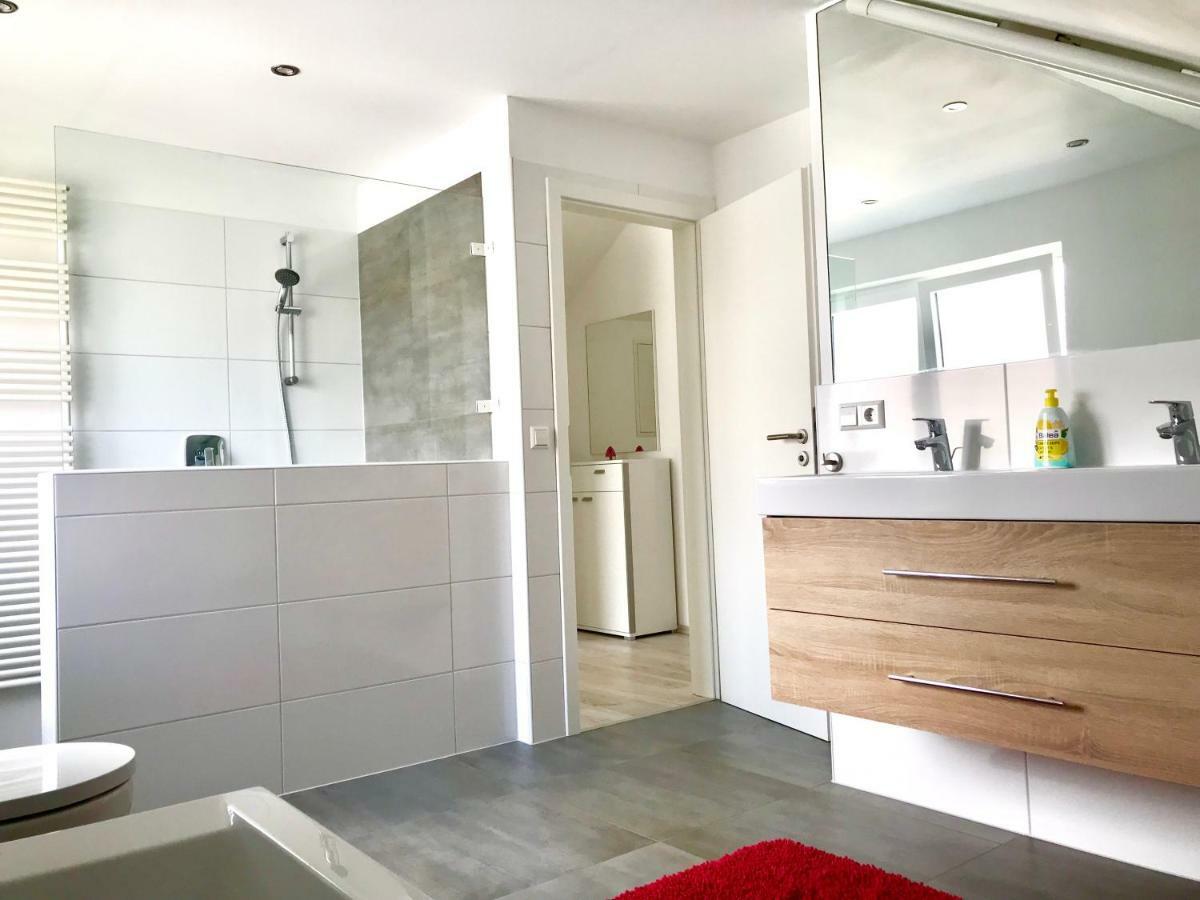 Haus Mozartstrasse Apartman Mutlangen Kültér fotó